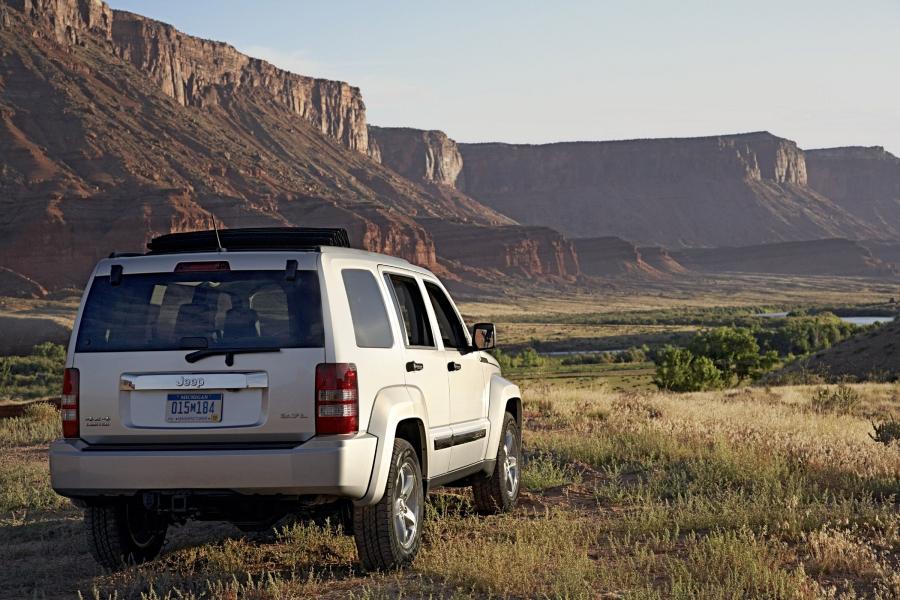  Jeep Liberty 2008 года  (фото 80 из 98)